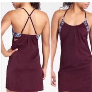 Athleta Tankini Swimsuit Dress, new with tags. Rated SPF50 32 B/C